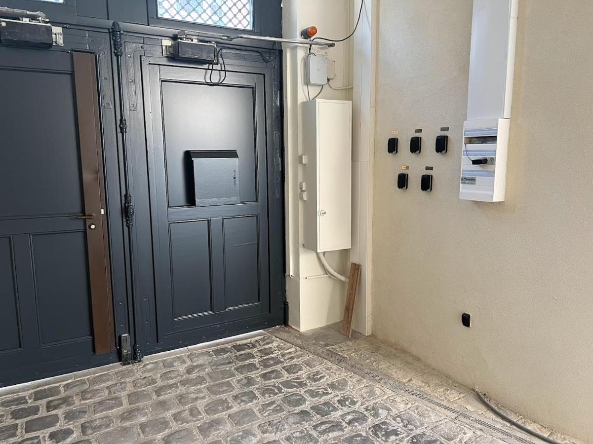 Ferienwohnung Elegant T4 Centre Reims/Parking Prive Exterior foto