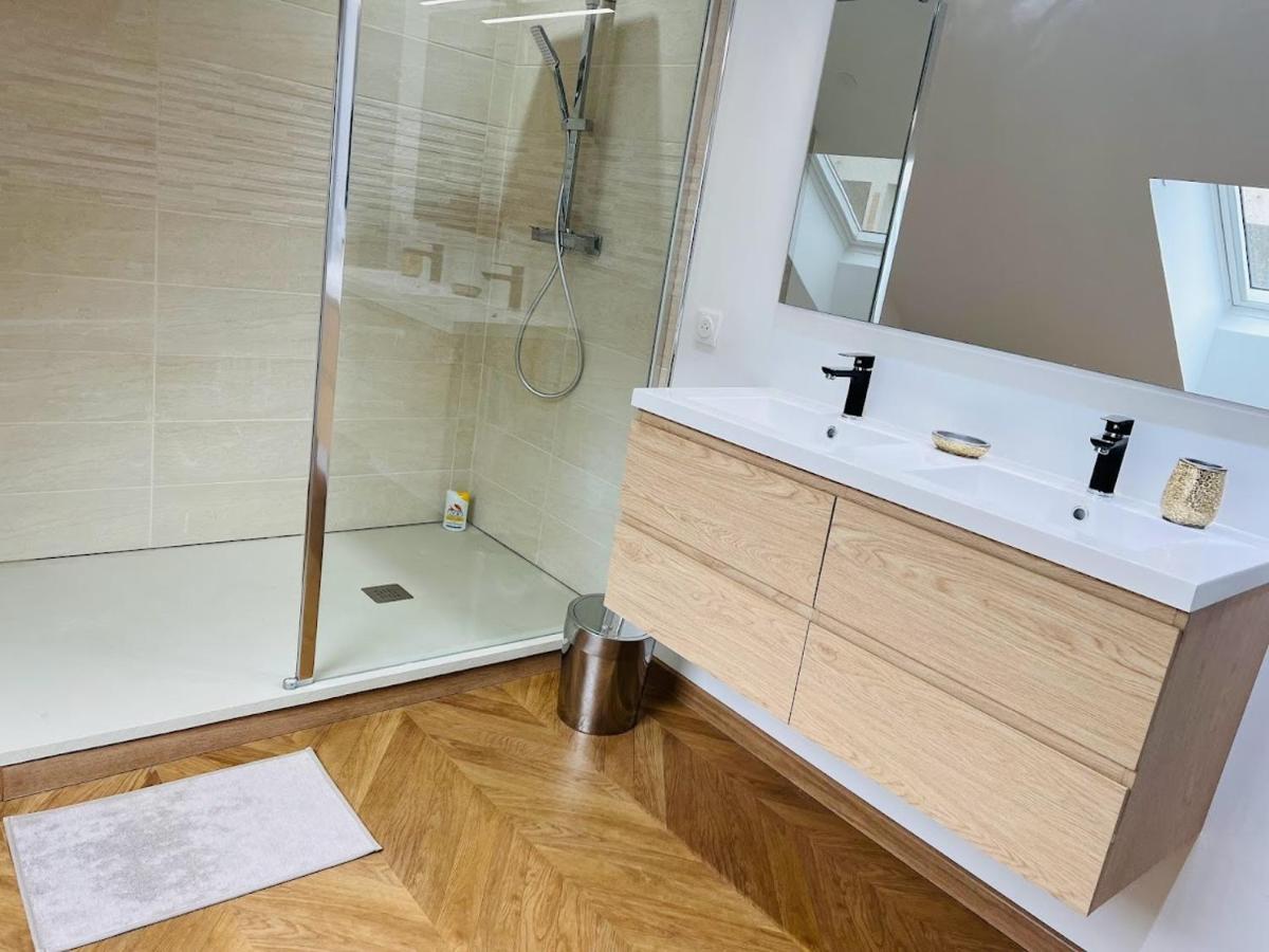 Ferienwohnung Elegant T4 Centre Reims/Parking Prive Exterior foto